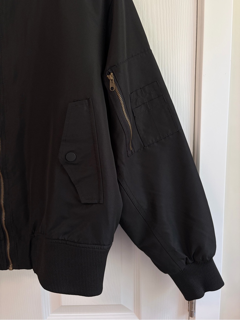 Beyoncé Renaissance Tour Reneigh bomber jacket - Picture 7 of 15